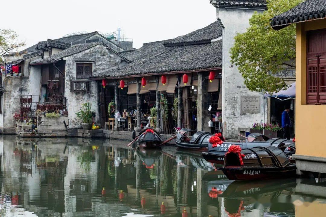 尽在在工厂上班，被别人说我上班最迟一个到，下班就跑的比兔子还快？是什么意思，58问答交流平台